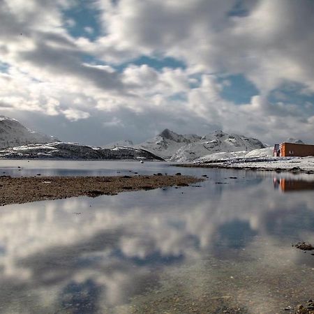 Storjord Farmstay Ranchhouse Kvaloya Eksteriør billede